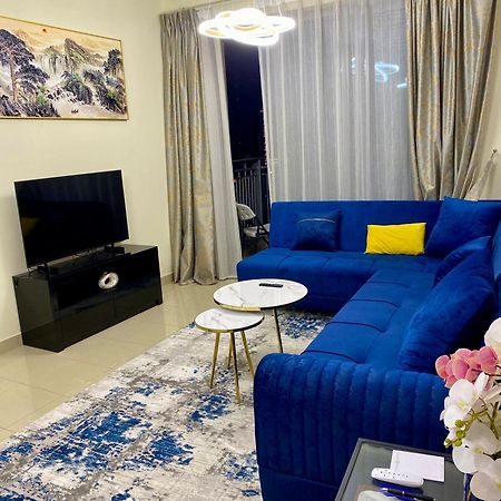 Standpoint Tower Apartment Opposite Burj Khalifa ดูไบ ภายนอก รูปภาพ